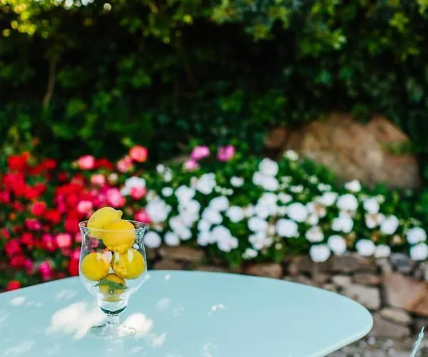 Borgo Lu Puleu Hotel 3*